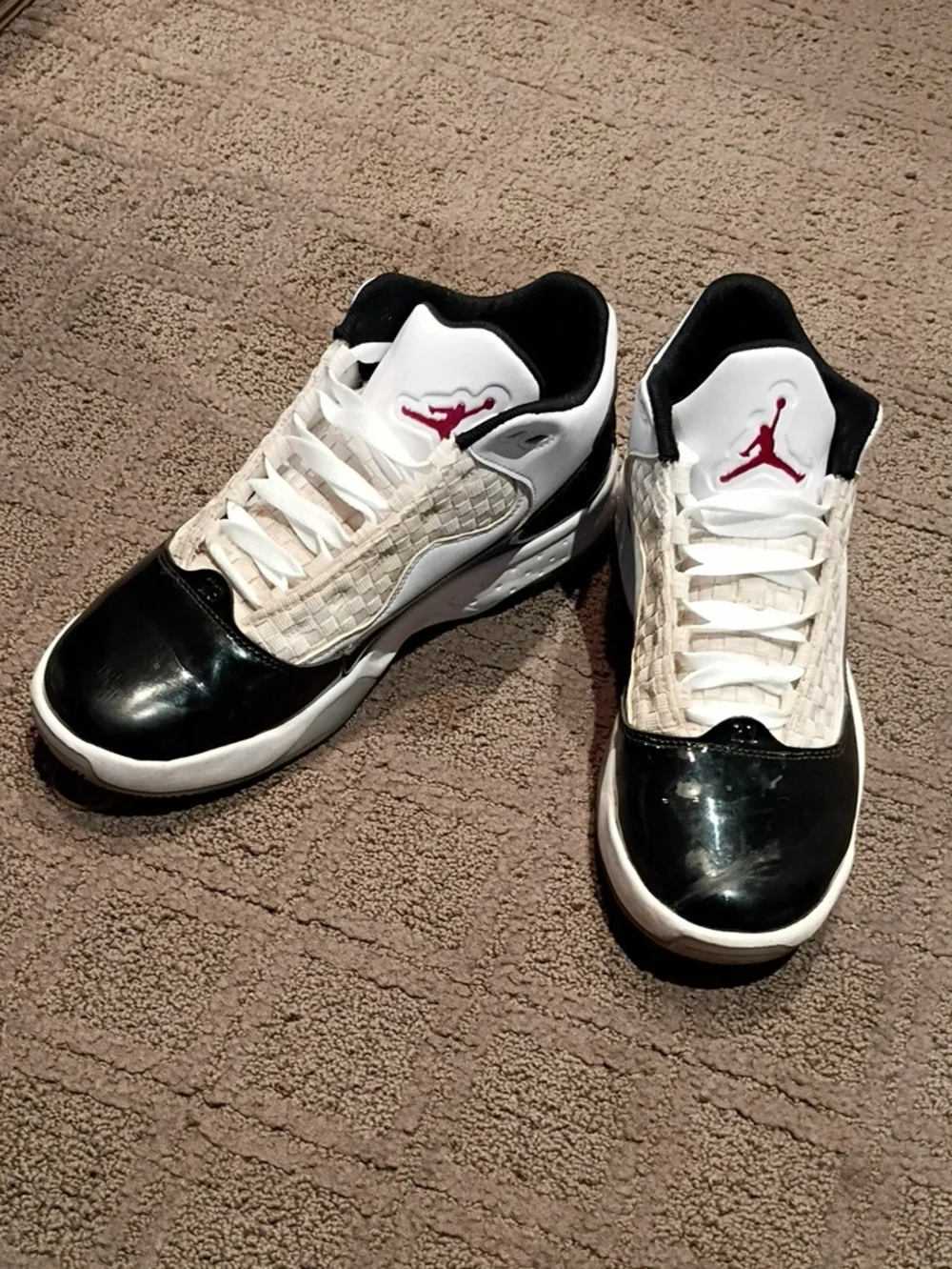 Jordan Max Aura 2 Sneakers Size 7.5